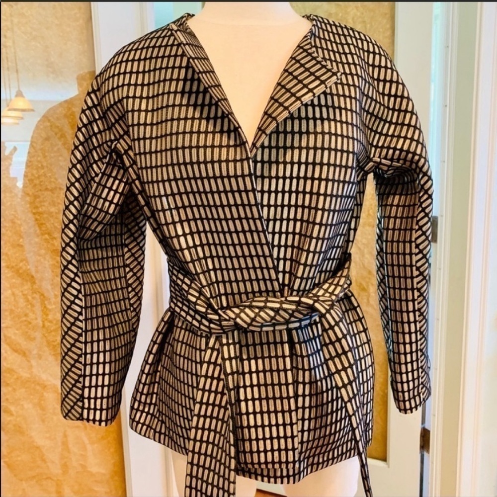 Josie Natori | NWT Tan Black Woven Metal Belted Kimono Style Jacket M MSRP $795 - Picture 6 of 17